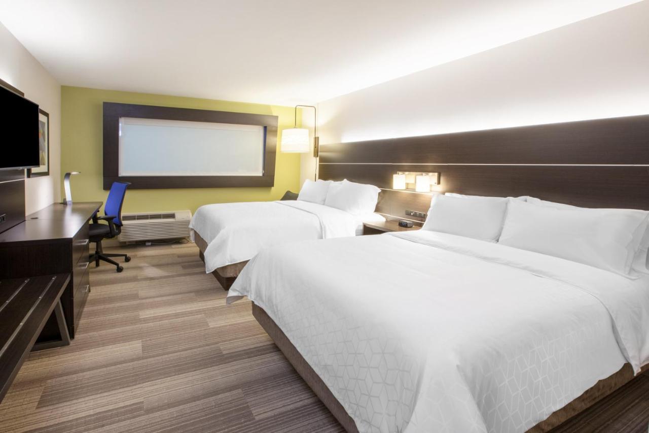 Holiday Inn Express & Suites リベラル エクステリア 写真